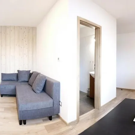 Pod Horou Apartment *